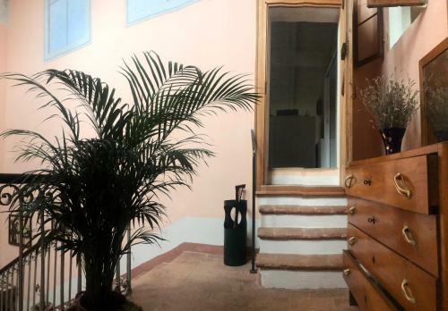 Hostal Portale Dei Soli - Room & Breakfast