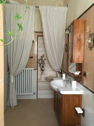 Hostal Portale Dei Soli - Room & Breakfast
