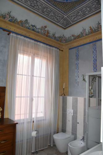 Hostal Portale Dei Soli - Room & Breakfast