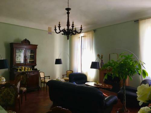 Hostal Portale Dei Soli - Room & Breakfast