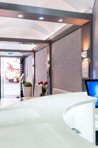 Relais Trevi 95 Boutique Hotel