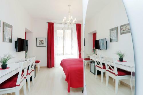 Hostal Lhg Comfy Rooms