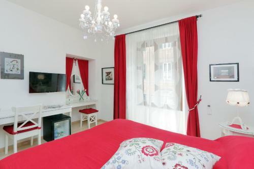 Hostal Lhg Comfy Rooms