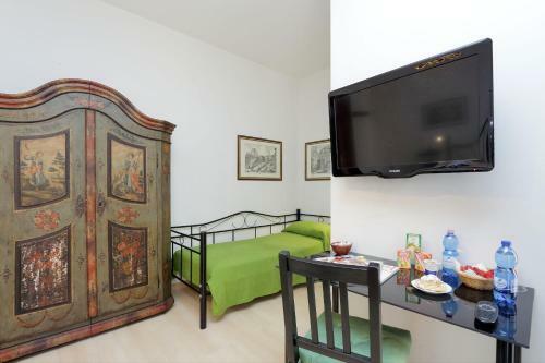 Hostal Lhg Comfy Rooms