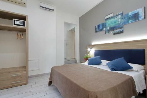 Hostal Lhg Comfy Rooms