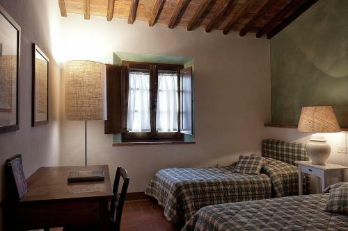 Campana Villa Sleeps 5 Pool Wifi