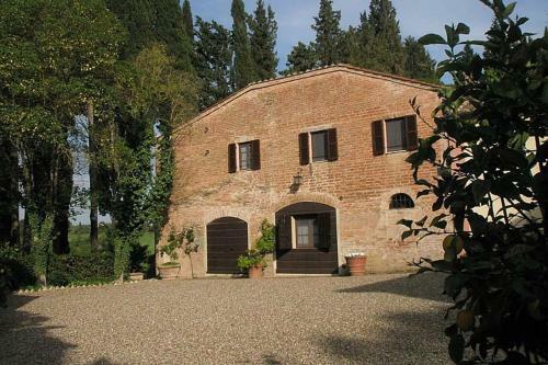 Campana Villa Sleeps 6 Pool Wifi
