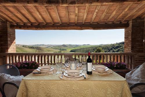 Campana Villa Sleeps 4 Pool Wifi