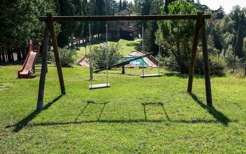 Campana Villa Sleeps 4 Pool Wifi