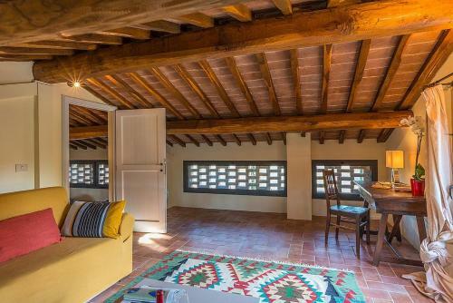 Campana Villa Sleeps 4 Pool Air Con Wifi