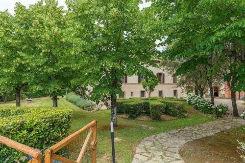 Campana Villa Sleeps 6 Pool Wifi