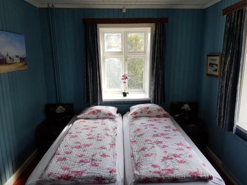 Bed & Breakfast Guesthouse Gamli B�r
