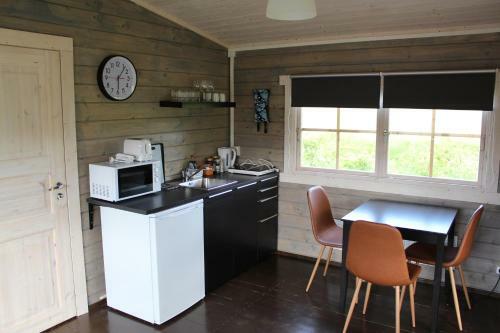 Hostal L�ns� Guesthouse
