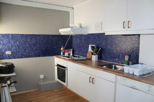 Hostal L�ns� Guesthouse