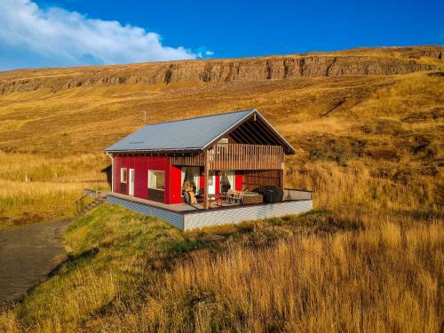The Hall Holiday Home