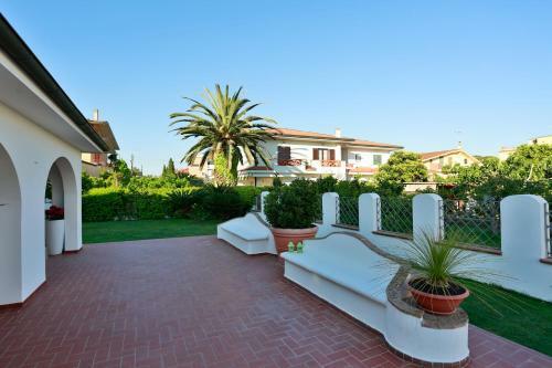 Hostal L'ippocampo Guest House