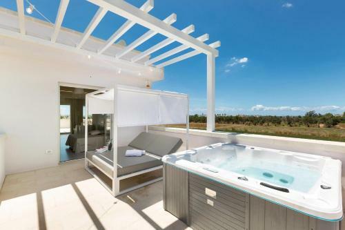 Hostal Perla Saracena Luxury Suites