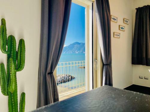 Sea View Apartment With Balcony