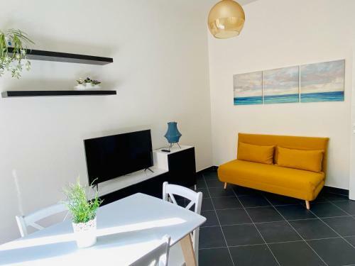 Apartamento Cosy Flat With Sea View Balcony