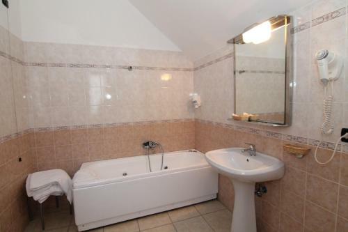 Hotel La Rupe