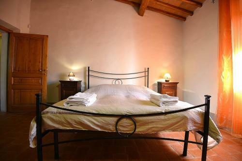 San Casciano In Val Di Pesa Villa Sleeps 12 Pool