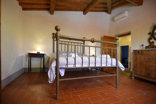 San Casciano In Val Di Pesa Villa Sleeps 12 Pool