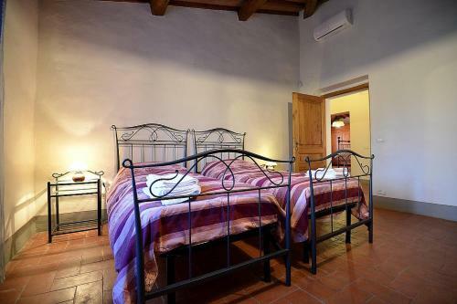 San Casciano In Val Di Pesa Villa Sleeps 12 Pool