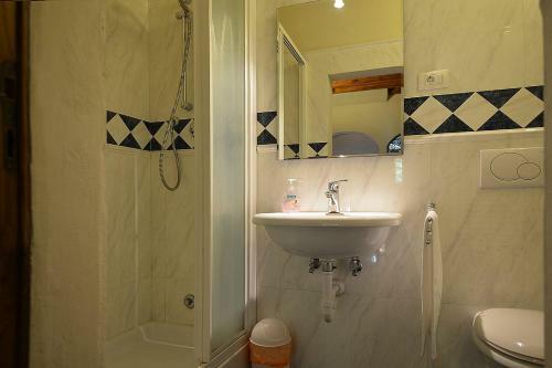 San Casciano In Val Di Pesa Villa Sleeps 12 Pool
