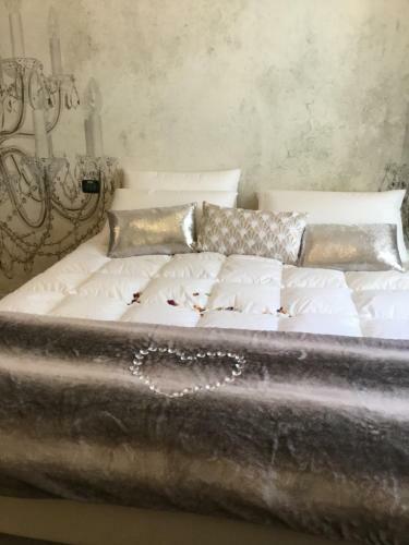 Hostal Palazzo Dei Grifoni - Luxury Suites -