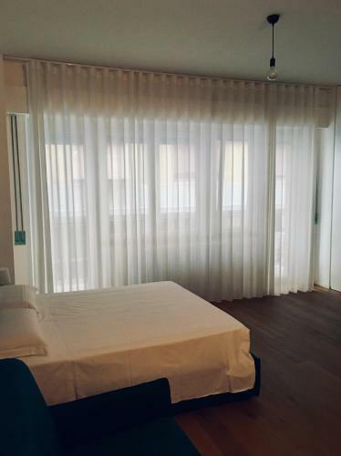 Hostal V Suite