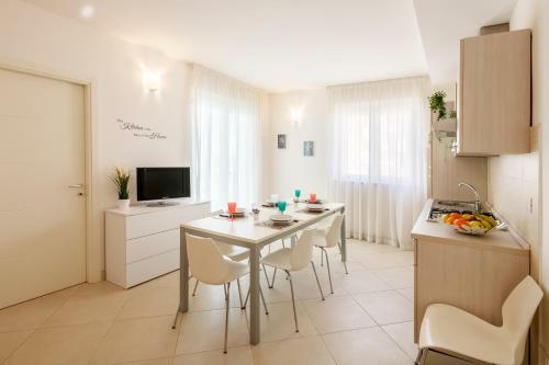 Apartamento Elegante Trilocale Marconi Prima Fila Mare