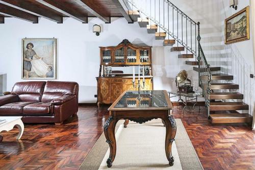 San Corrado Di Fuori Villa Sleeps 8 Pool Air Con