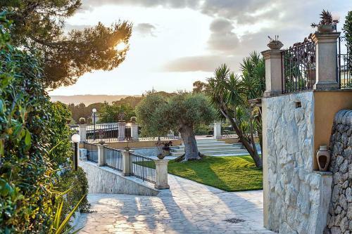 San Corrado Di Fuori Villa Sleeps 8 Pool Air Con