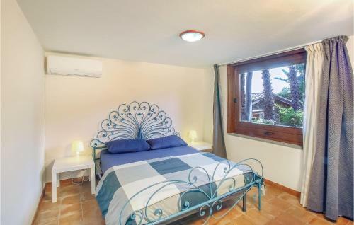 Two-bedroom Holiday Home In San Gregorio Di Catani
