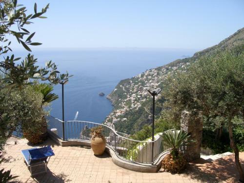 San Michele Di Serino Villa Sleeps 14 Pool Air Con