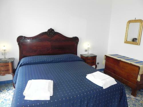 San Michele Di Serino Villa Sleeps 14 Pool Air Con