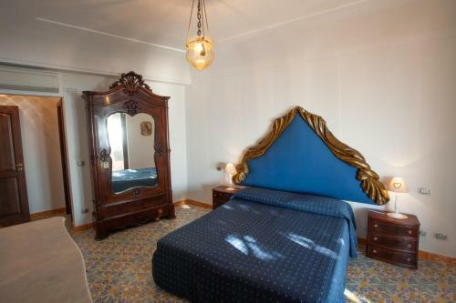 San Michele Di Serino Villa Sleeps 14 Pool Air Con
