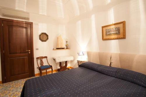 San Michele Di Serino Villa Sleeps 14 Pool Air Con