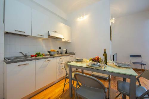 Apartamento Villa Savoia Schubert 0-23