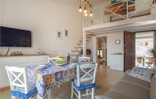 Awesome Apartment In Santa Flavia With 3 Bedrooms