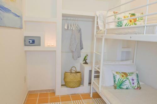 Villa Jungle House - Pineta Is Morus