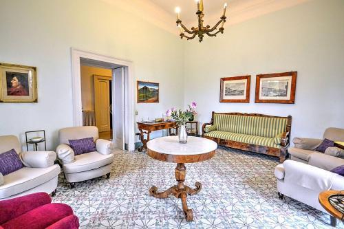 Sant'agnello Villa Sleeps 8 Wifi