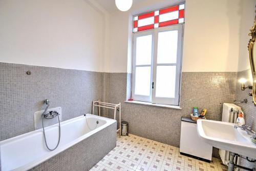Sant'agnello Villa Sleeps 8 Wifi