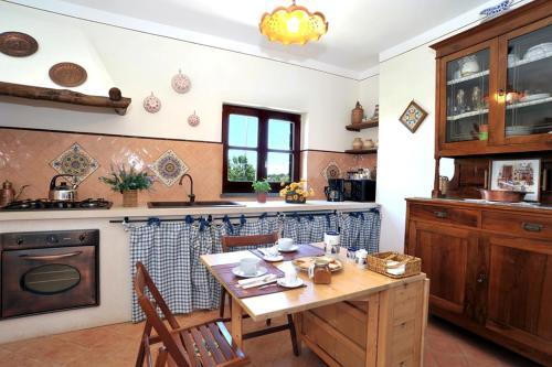 Arenaccia Villa Sleeps 3 Pool Air Con Wifi