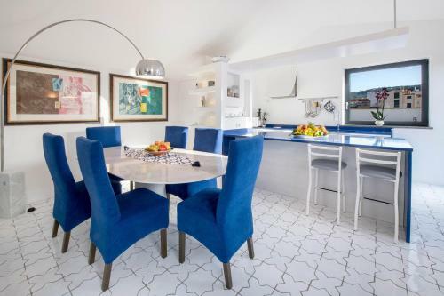 Sant'agnello Apartment Sleeps 4 With Pool Air Con And Wifi