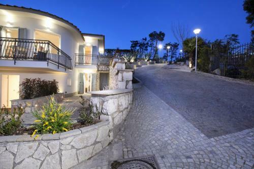 Amore Rentals - Villa Ligea