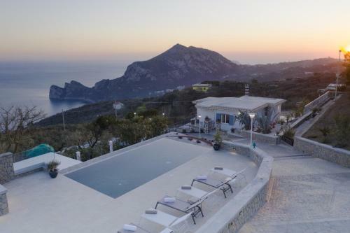 Amore Rentals - Villa Ligea