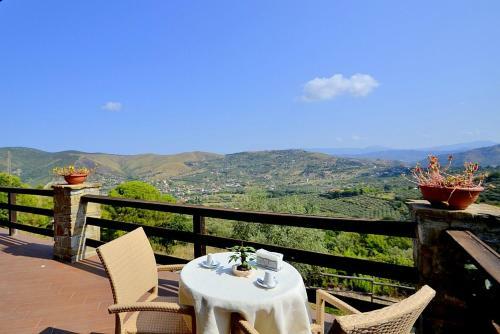 Alano Villa Sleeps 11 Air Con Wifi