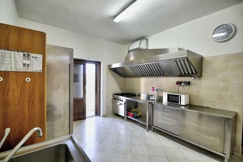 Alano Villa Sleeps 11 Air Con Wifi