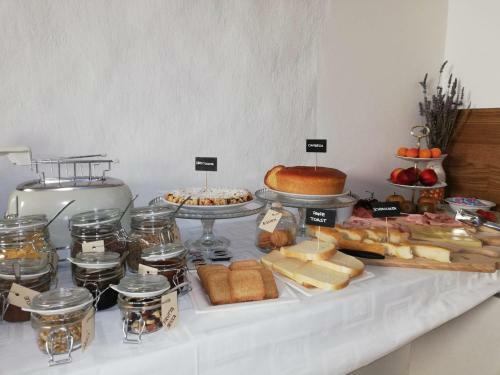 Hostal C� Ma�na